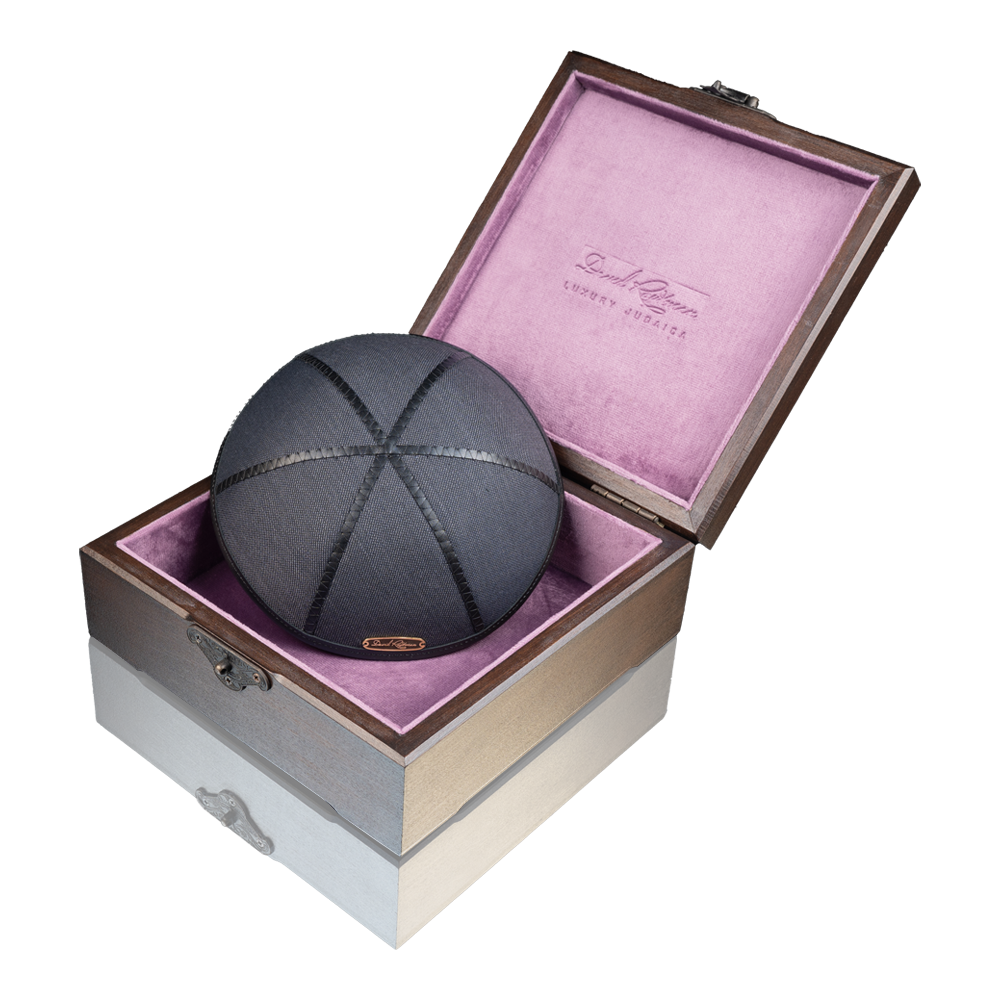 Kippah "770". Costume Collection