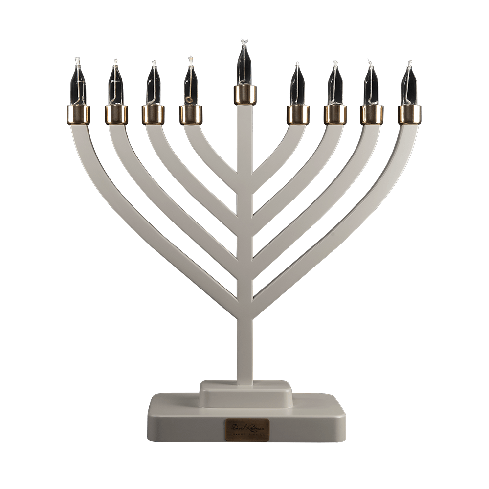 חנוכייה מעץ